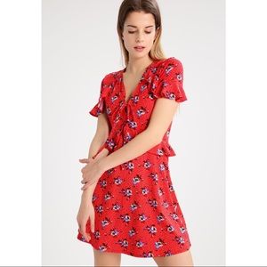 LIKE NEW Topshop Floral Spot Tea Dress